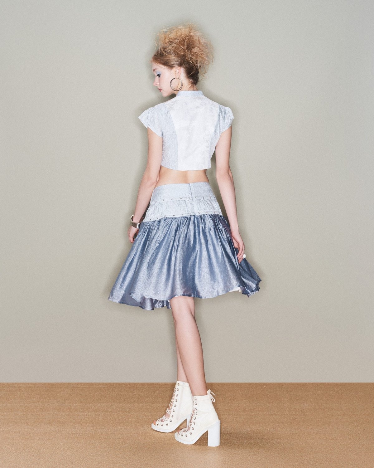 INTO.EIGHT Bubble Ruched Balloon Midi Skirt