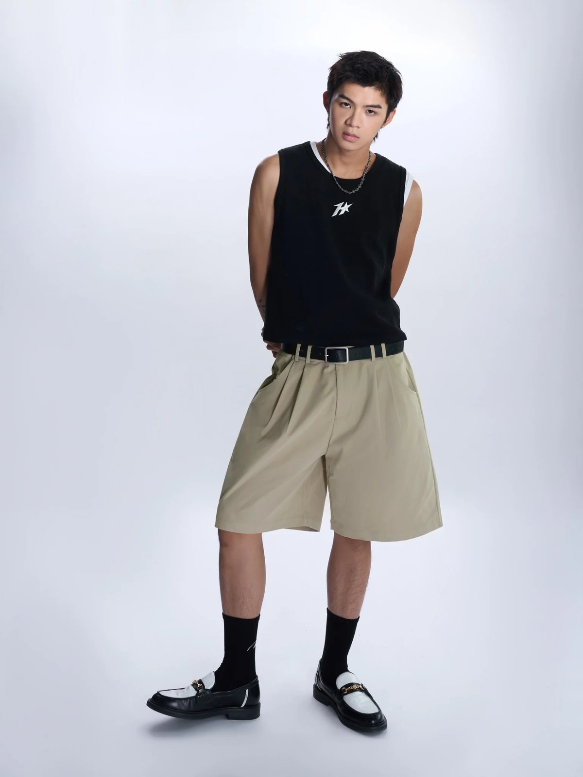 HADES Pleated Casual Shorts - Beige