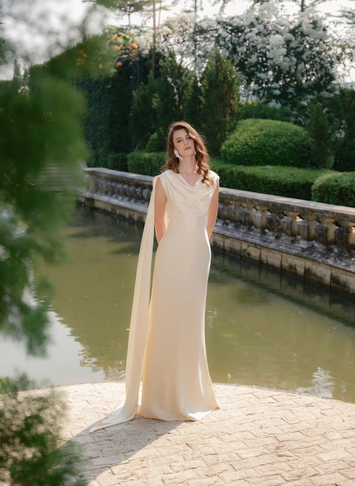 KISSERINE ODESSA Gown