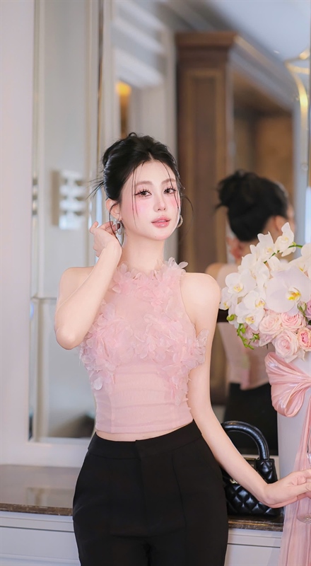 3D Floral Halter Top