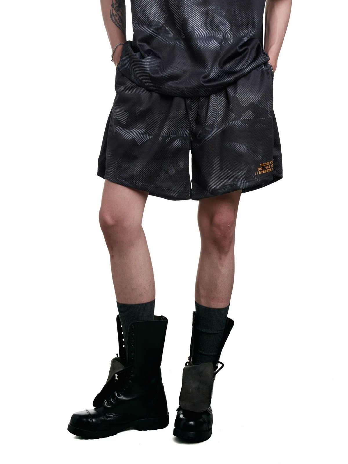 HADES Camo 迷彩雙層網眼短褲 - 黑色
