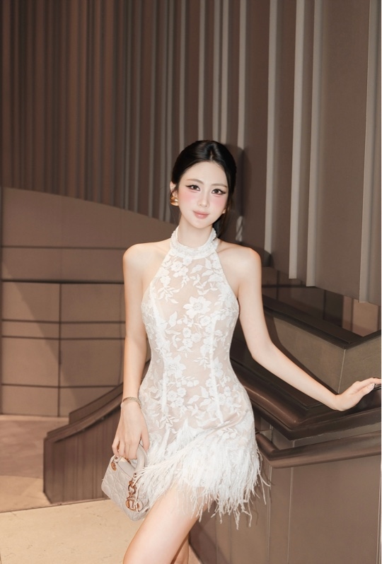 THAOBIBI White Lace and Feather Trim Dress