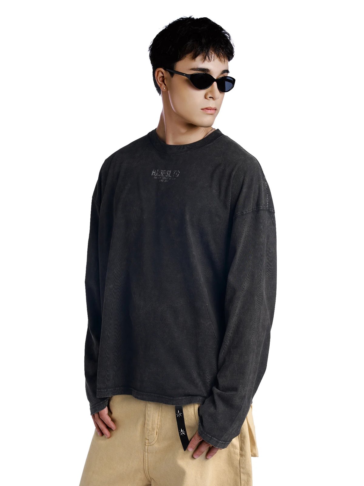 HADES Statement Wash Oversized Longsleeve T-Shirt