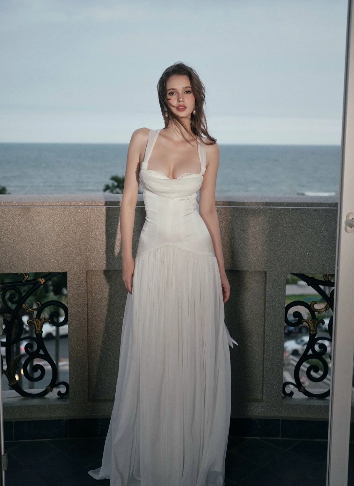 KISSERINE Camilla Gown