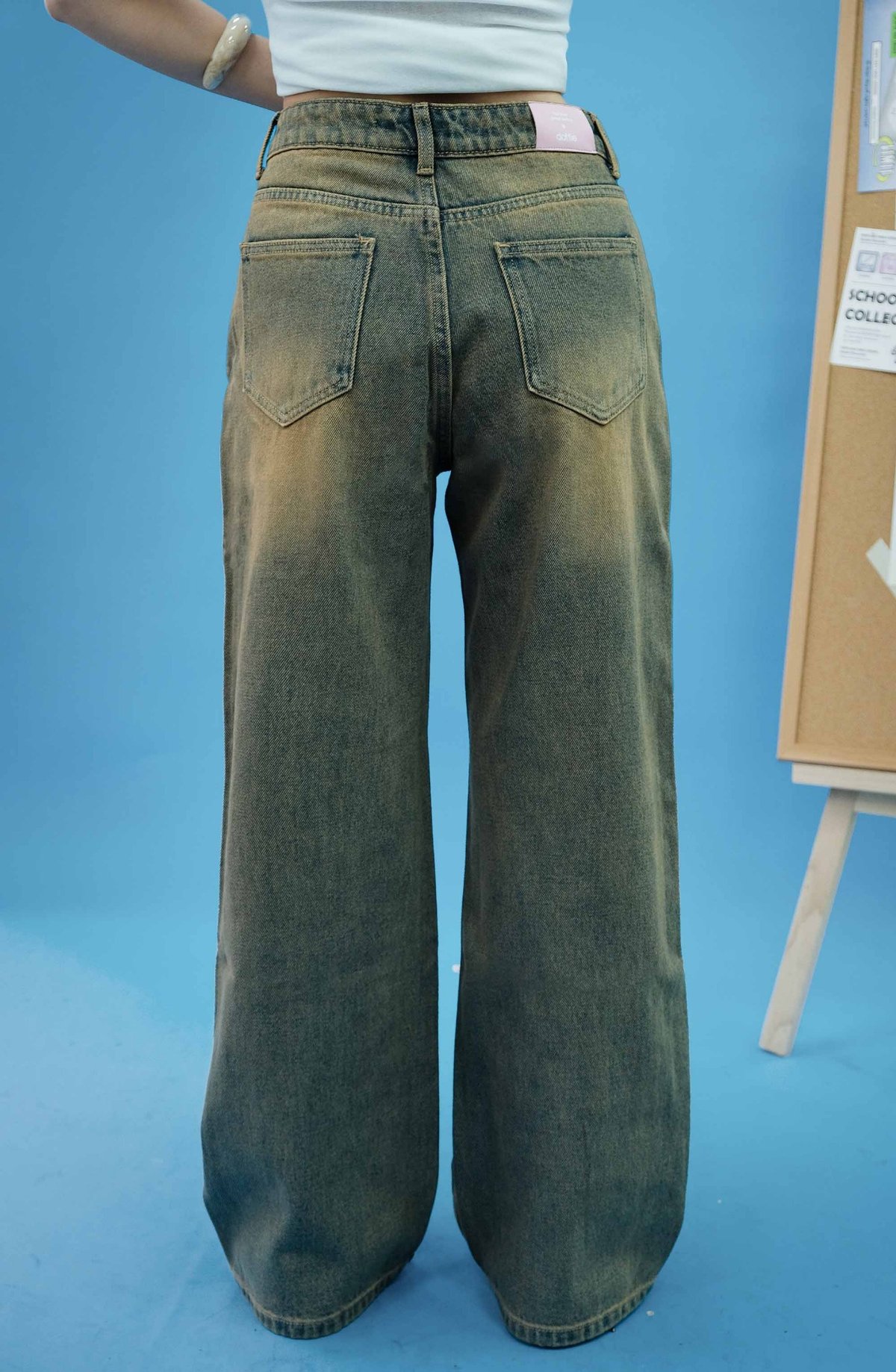 DOTTIE Wide Leg Washed Jeans - Dark Blue Gold Wash
