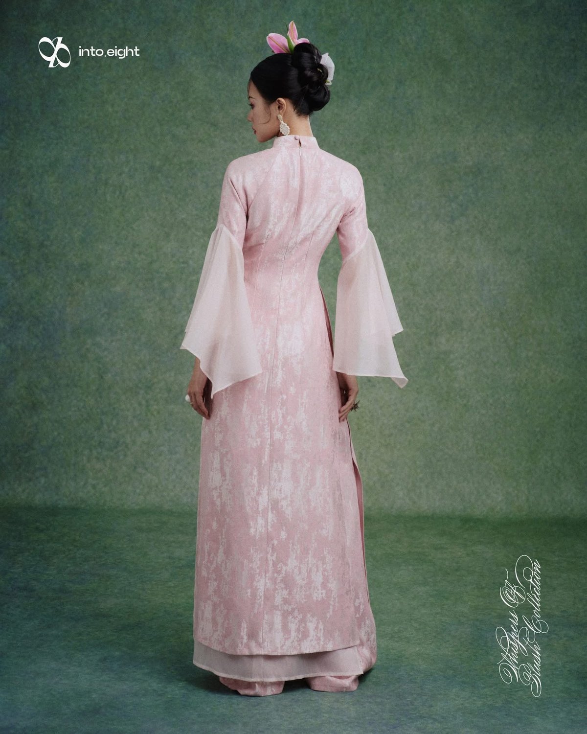 Áo Dài Trâm 傳統優雅刺繡長裙 - 粉紅色