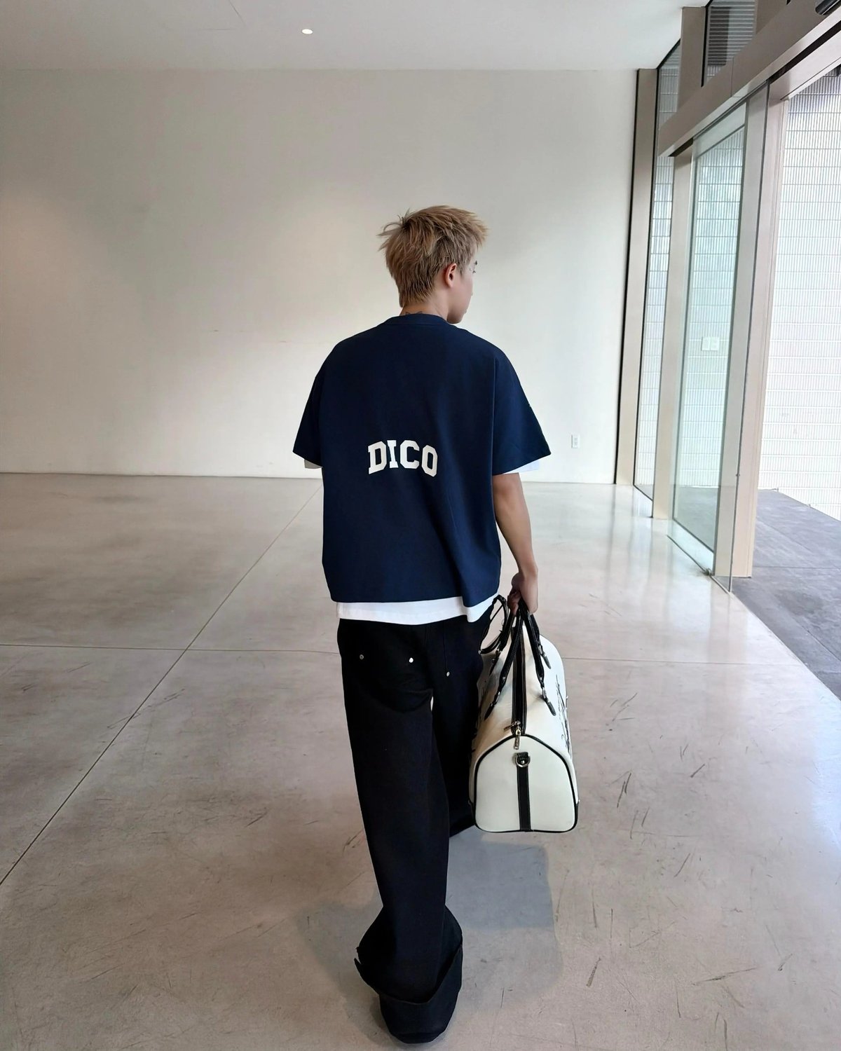 DIRTYCOINS Dico Healthy And Rich 印花圓領短袖T恤
