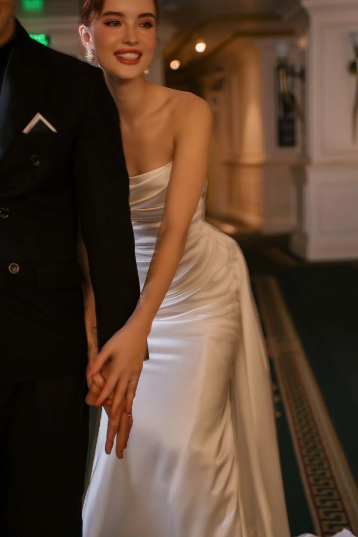 KISSERINE KATHERINE 緞面魚尾婚紗禮服