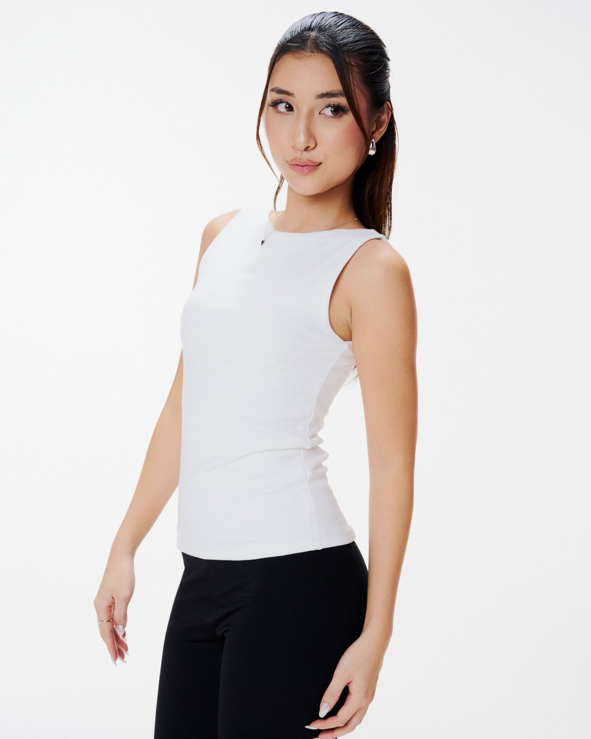 DOTTIE Boat Neck Sleeveless Top MC17 上衣