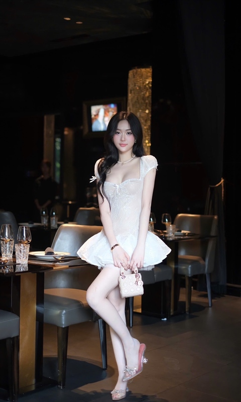 THAOBIBI 蕾絲蝴蝶結蓬蓬裙