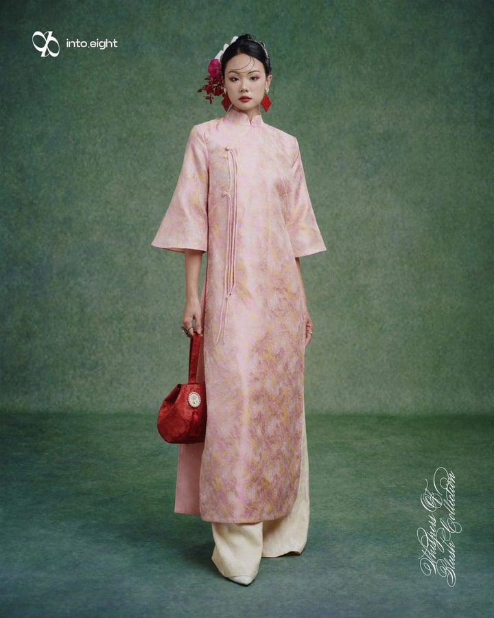 into.eight Áo Dài Phấn 粉色提花長衫