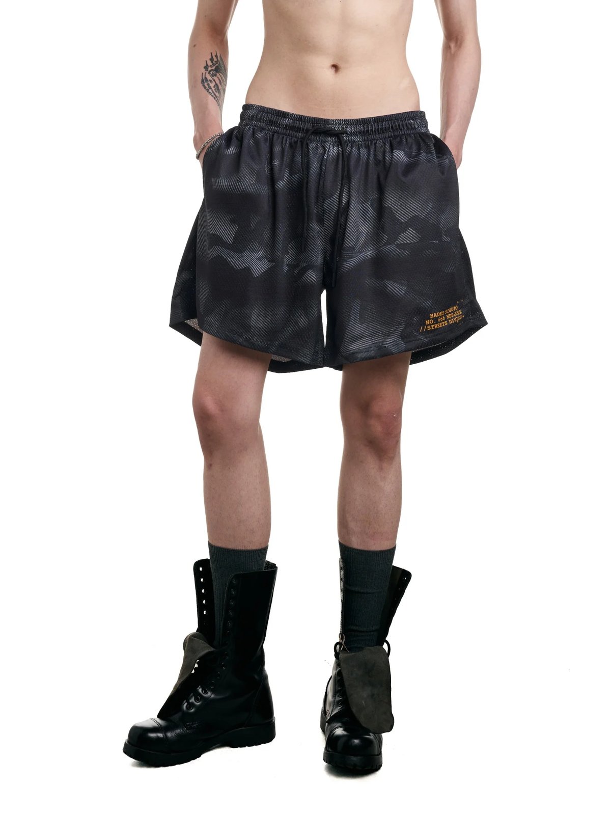 HADES Camo 迷彩雙層網眼短褲 - 黑色