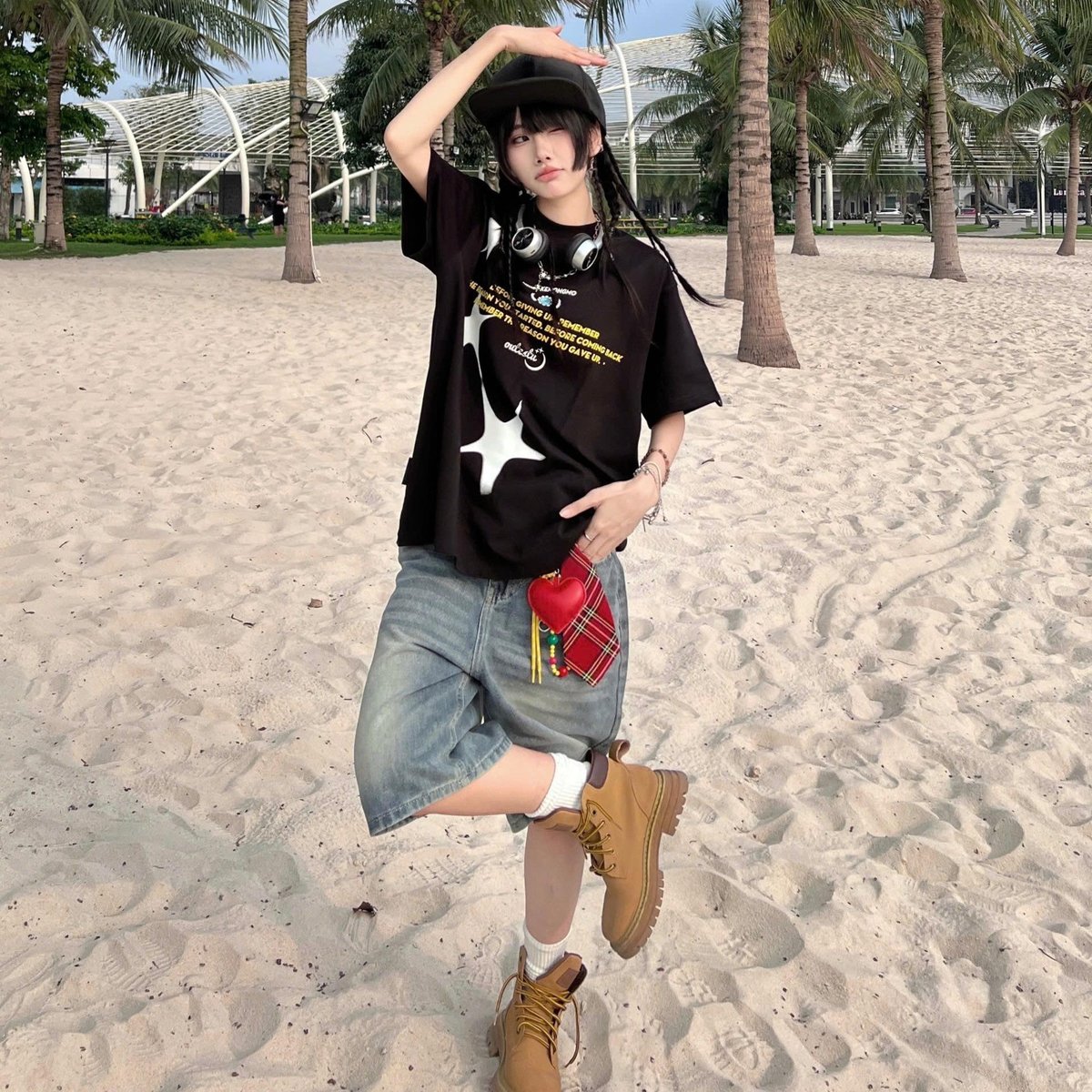 OUTERITY Glow Boxy 版型 短袖 T-shirt