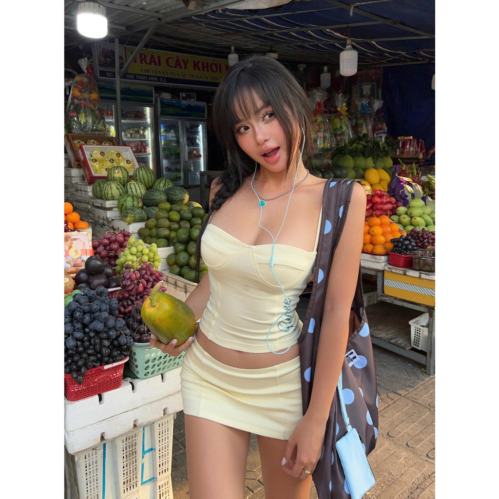 TWENTI Renee 鑲鑽束身背心
