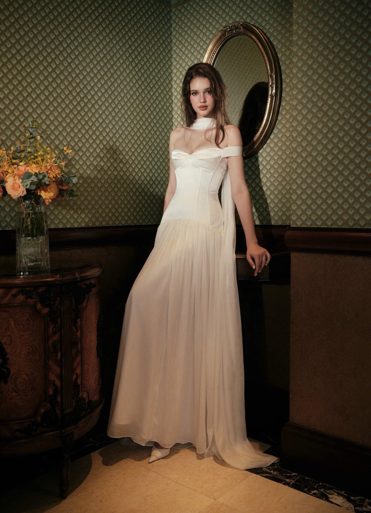 KISSERINE ANASTASIA GOWN