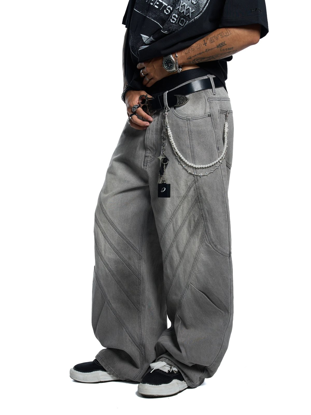 HADES Crisscross Wash Jeans