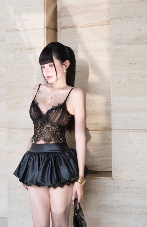 THAOBIBI Lace Spaghetti Strap Camisole