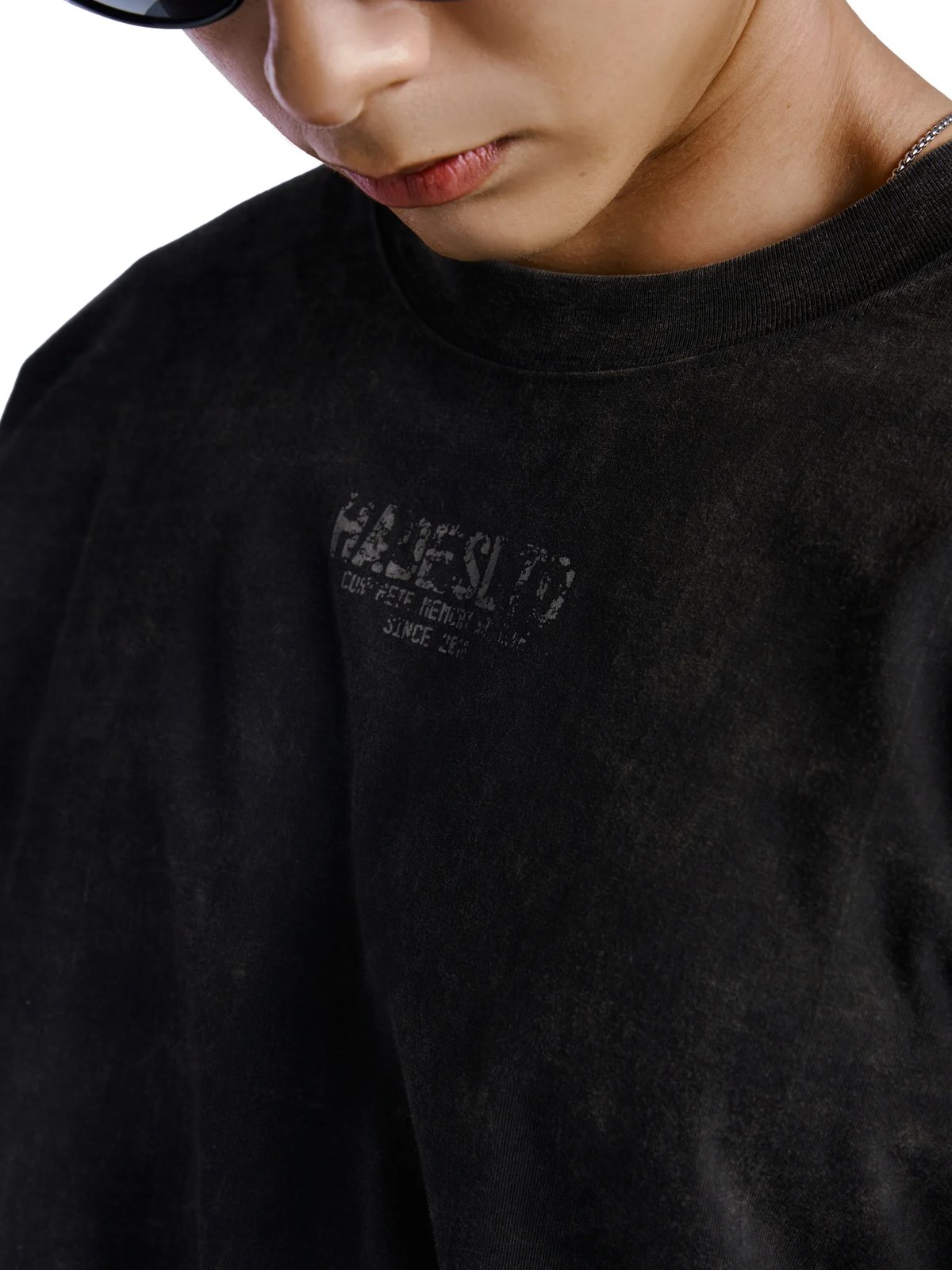 HADES Statement Wash Oversized Longsleeve T-Shirt