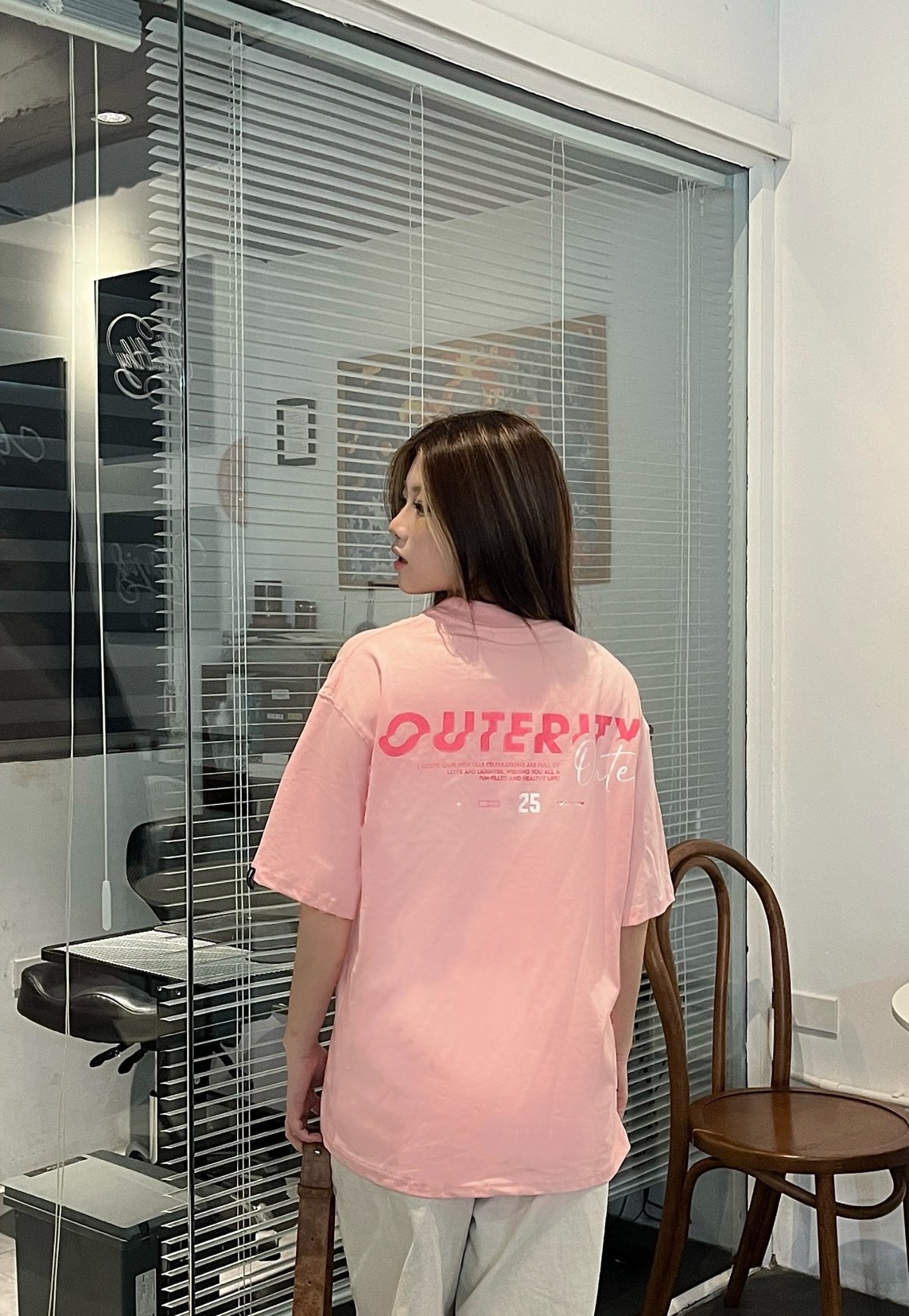 OUTERITY Signature 25 Oversize 印花 T-shirt