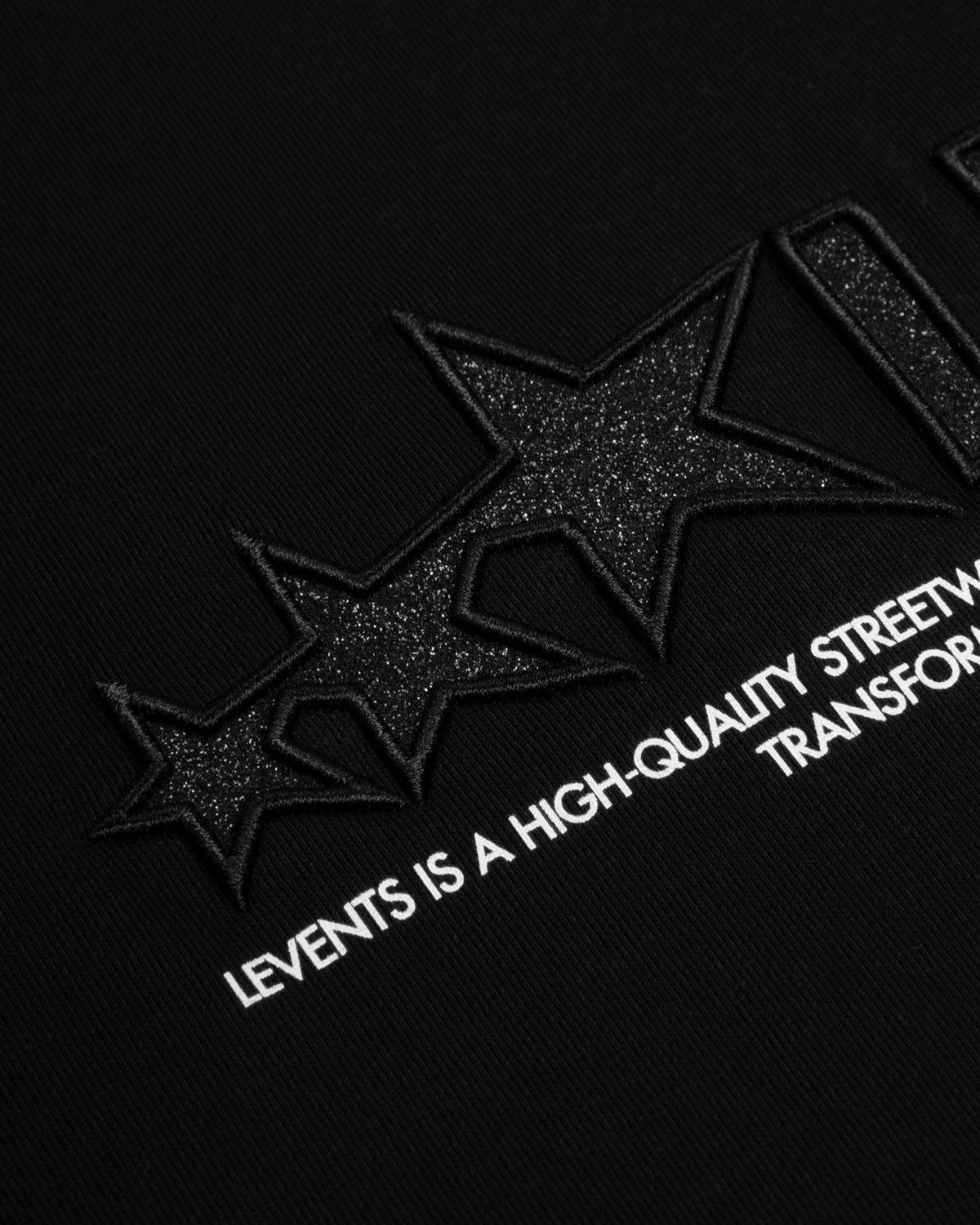 Levents® Blink Blink XL Logo 寬鬆版 T-shirt - 黑色