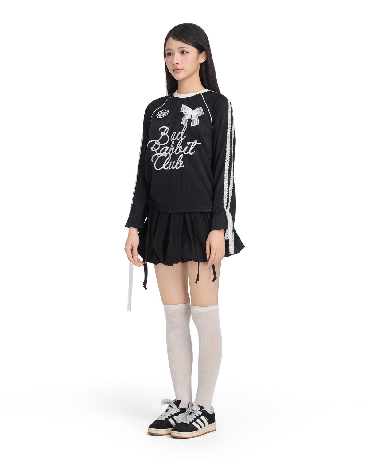 BAD RABBIT Noir Rabbit Regular Jersey 運動風刺繡蕾絲蝴蝶結長袖T恤