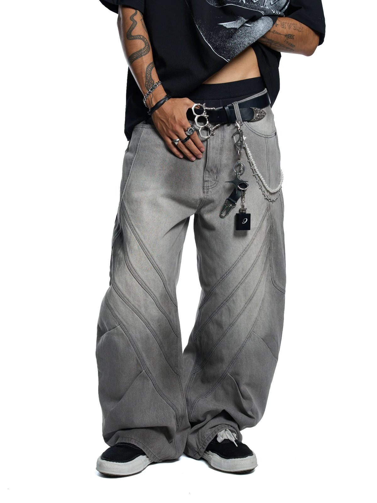 HADES Crisscross Wash Jeans