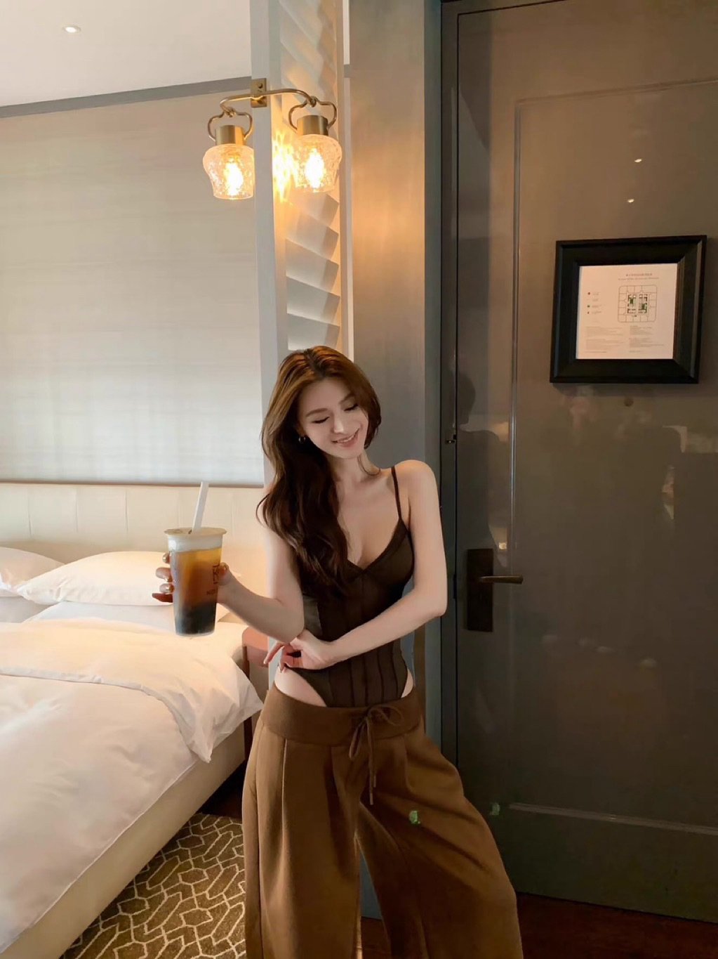 STBR Brown Rosalie Set