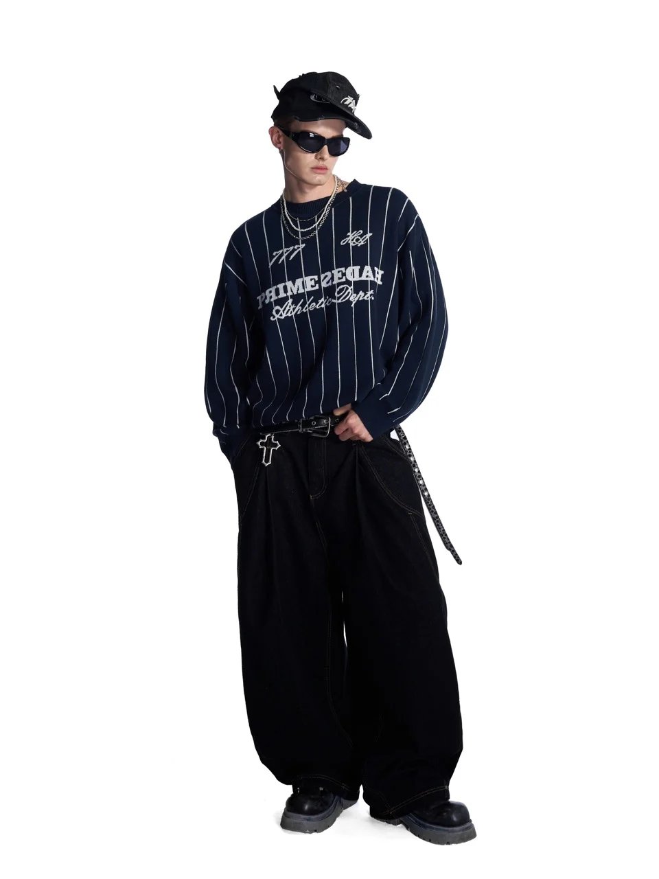 HADES PRIMES Stripe Knit Sweater