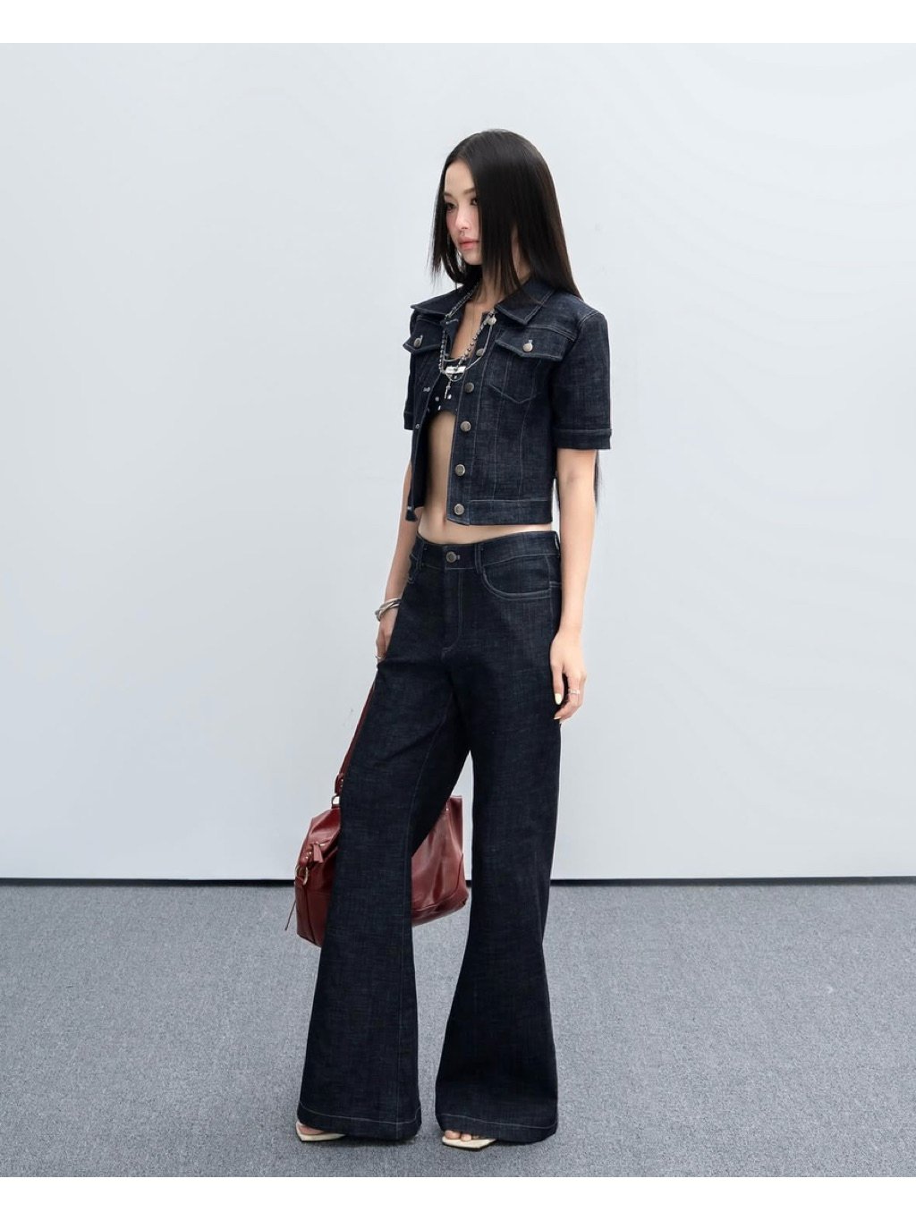 Hoodesign Polina 套裝 (短版外套 x 喇叭牛仔褲)
