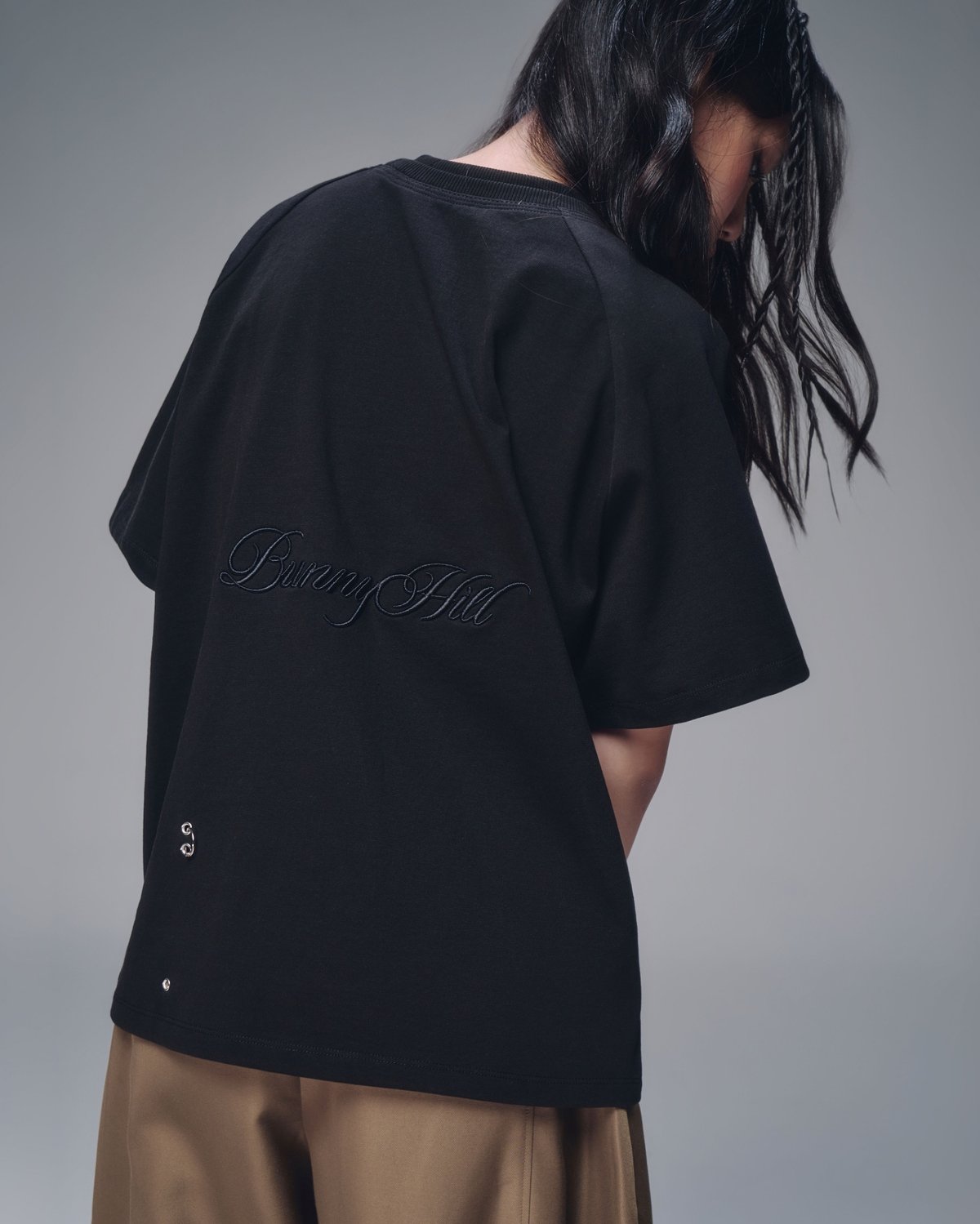 Bunnyhill BUNNY CHARM VER. Loose Fit T-Shirt (Black)
