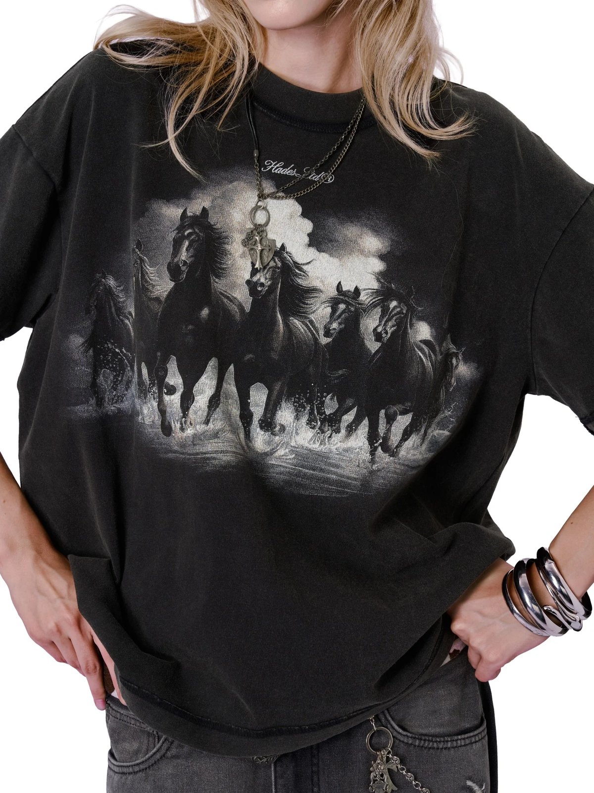 HADES Black Stallion 印花 T-Shirt