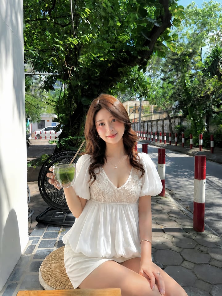 Sugar Crush Daicy Babydoll 蕾絲泡泡袖上衣