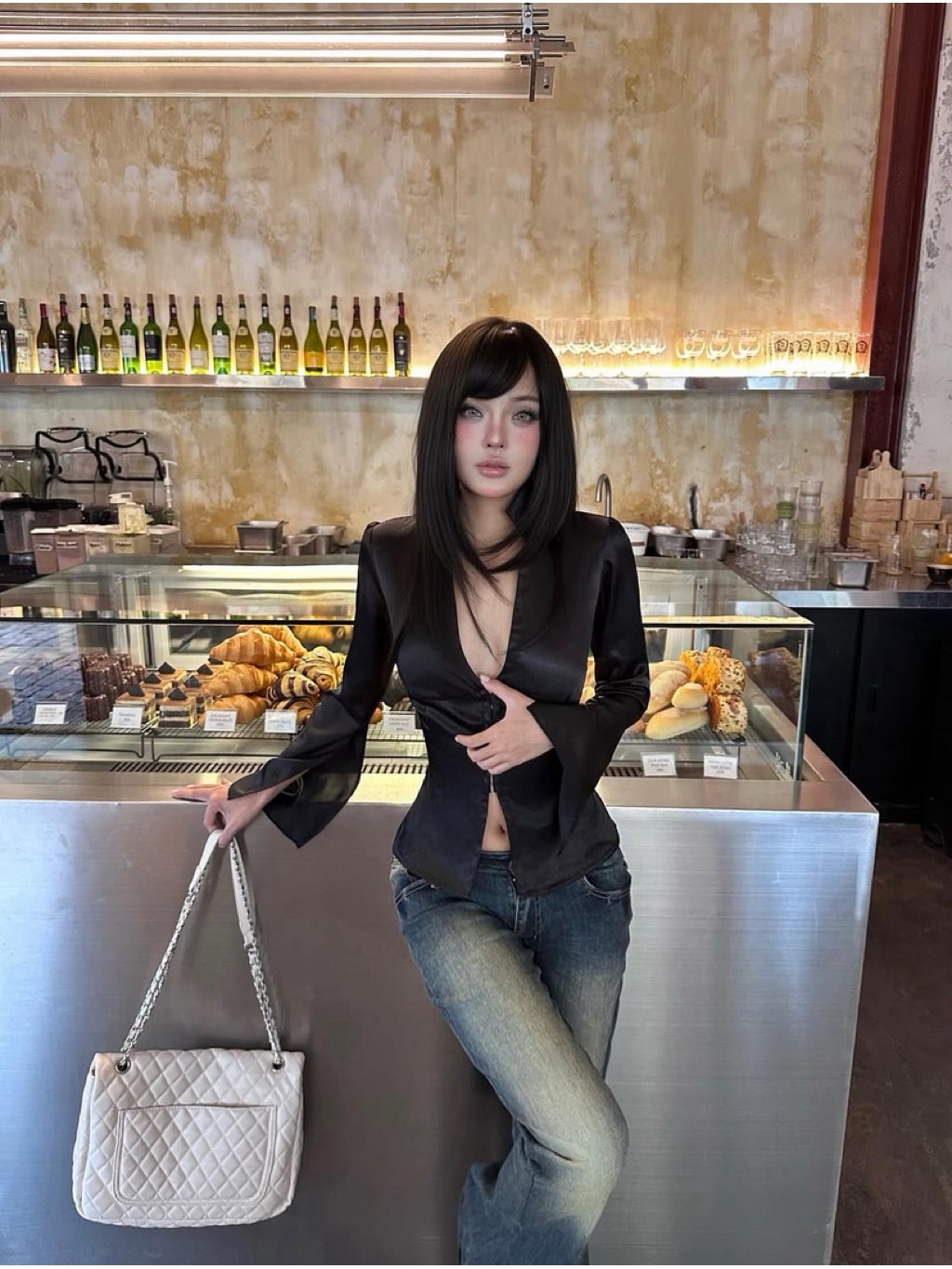 Moody Nudy Black Wabi 上衣