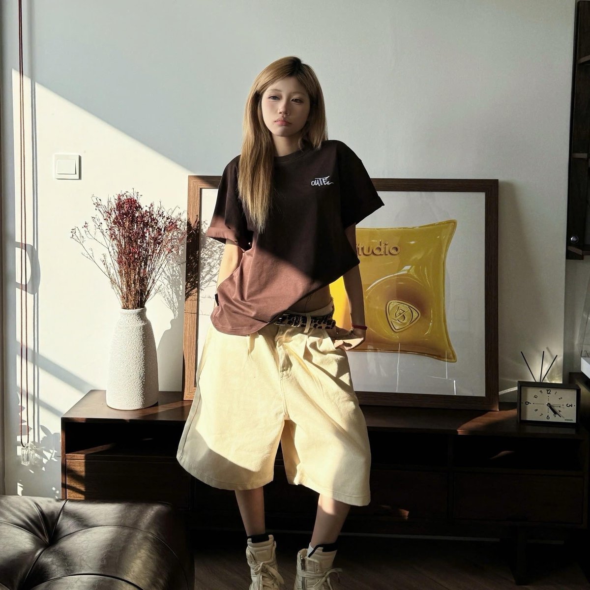 OUTERITY Iconic Kaki 寬鬆中長款短褲