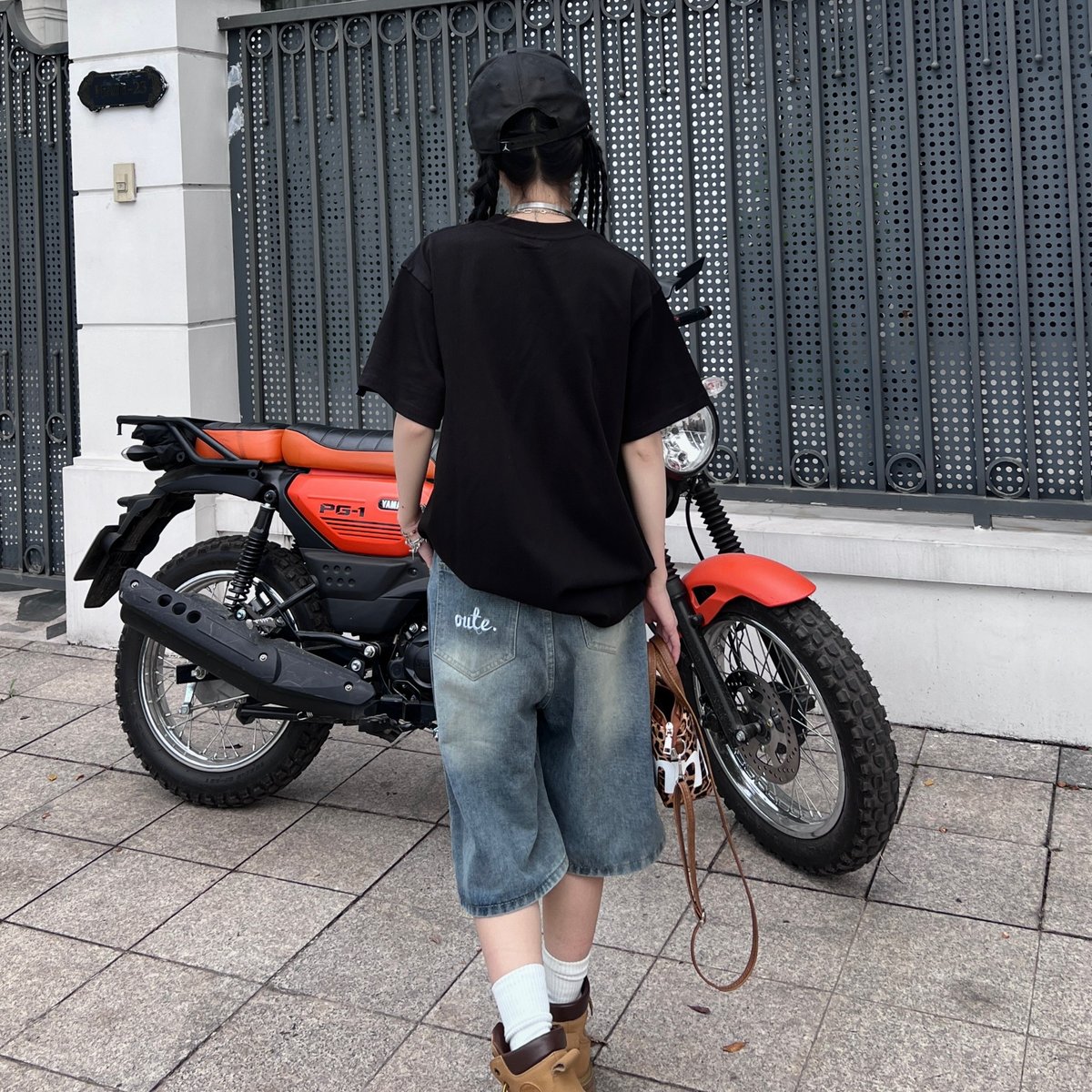 OUTERITY Denim Wash 寬腿牛仔短褲