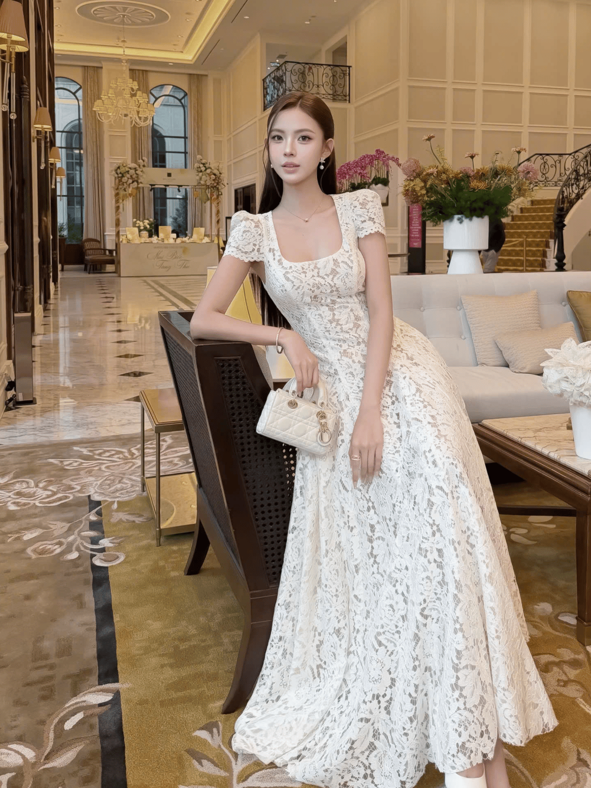 Tran Ali 方領蕾絲長洋裝 - 米白色