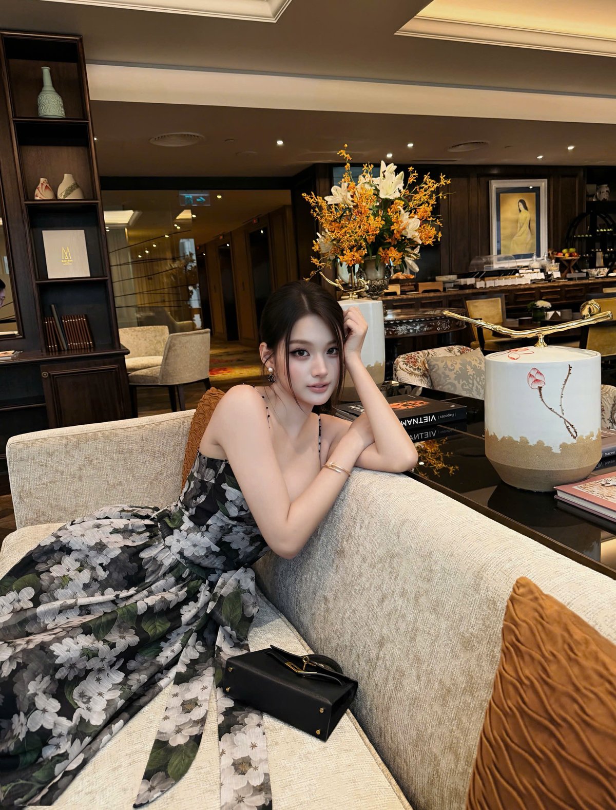 CHOU CHOU Black Floral Bow Dress