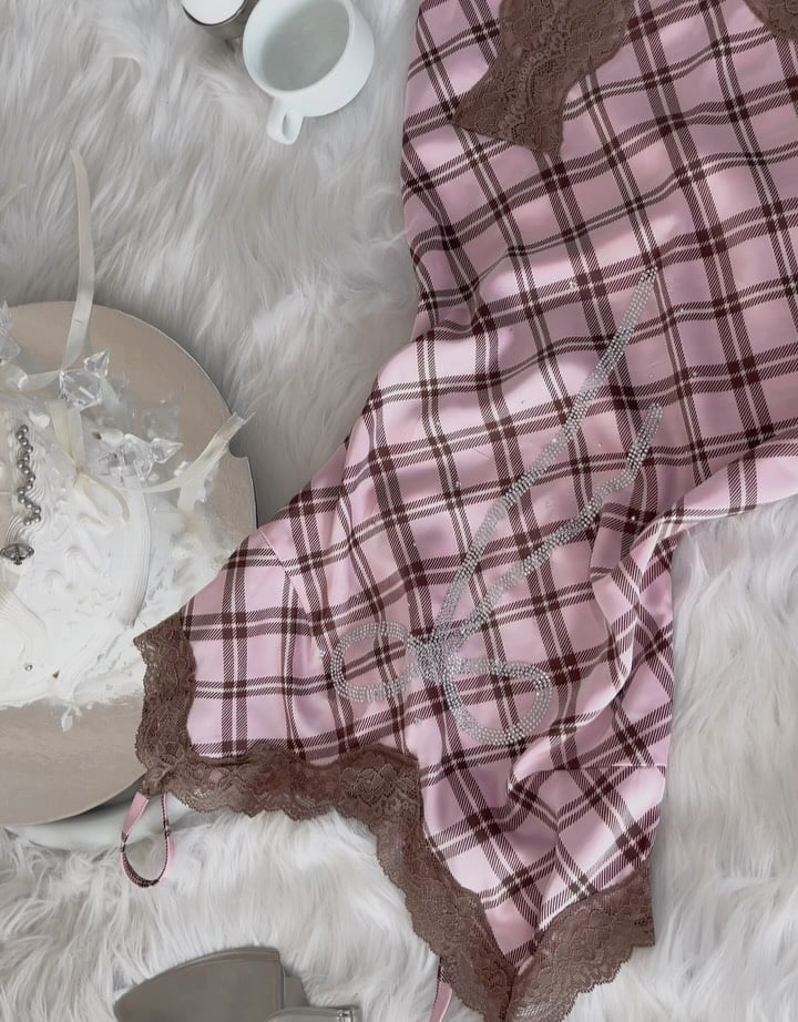 Bandarsaya Regina Checkered Lace Dress Pink x Brown