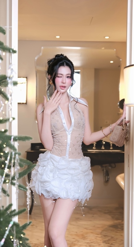 THAOBIBI 碎石網紗 V領修身短裙 派對禮服