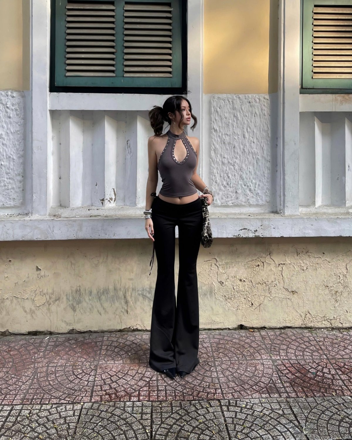 KILL SYSTEM ZIFAN Studded Halter Top Sexy Cut-out Top 鉚釘鏤空掛脖背心