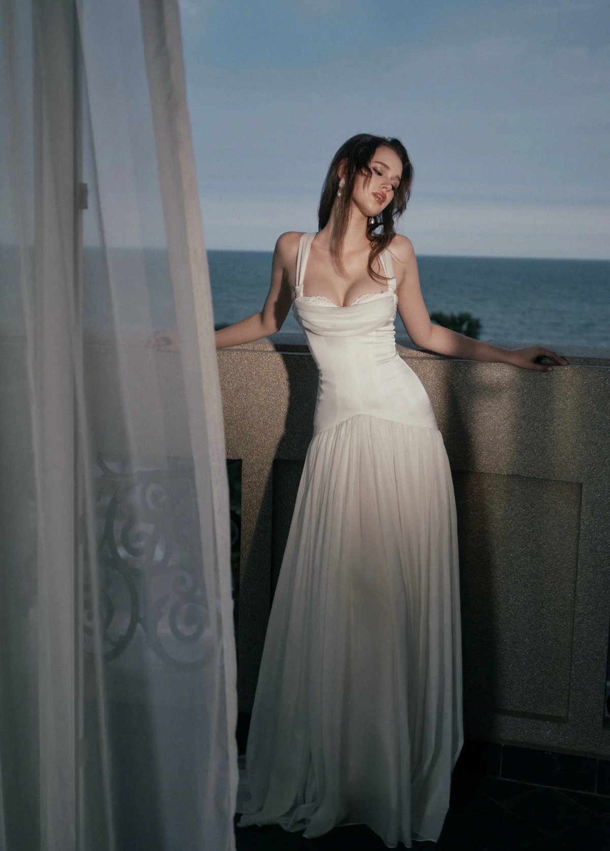 KISSERINE Camilla Gown