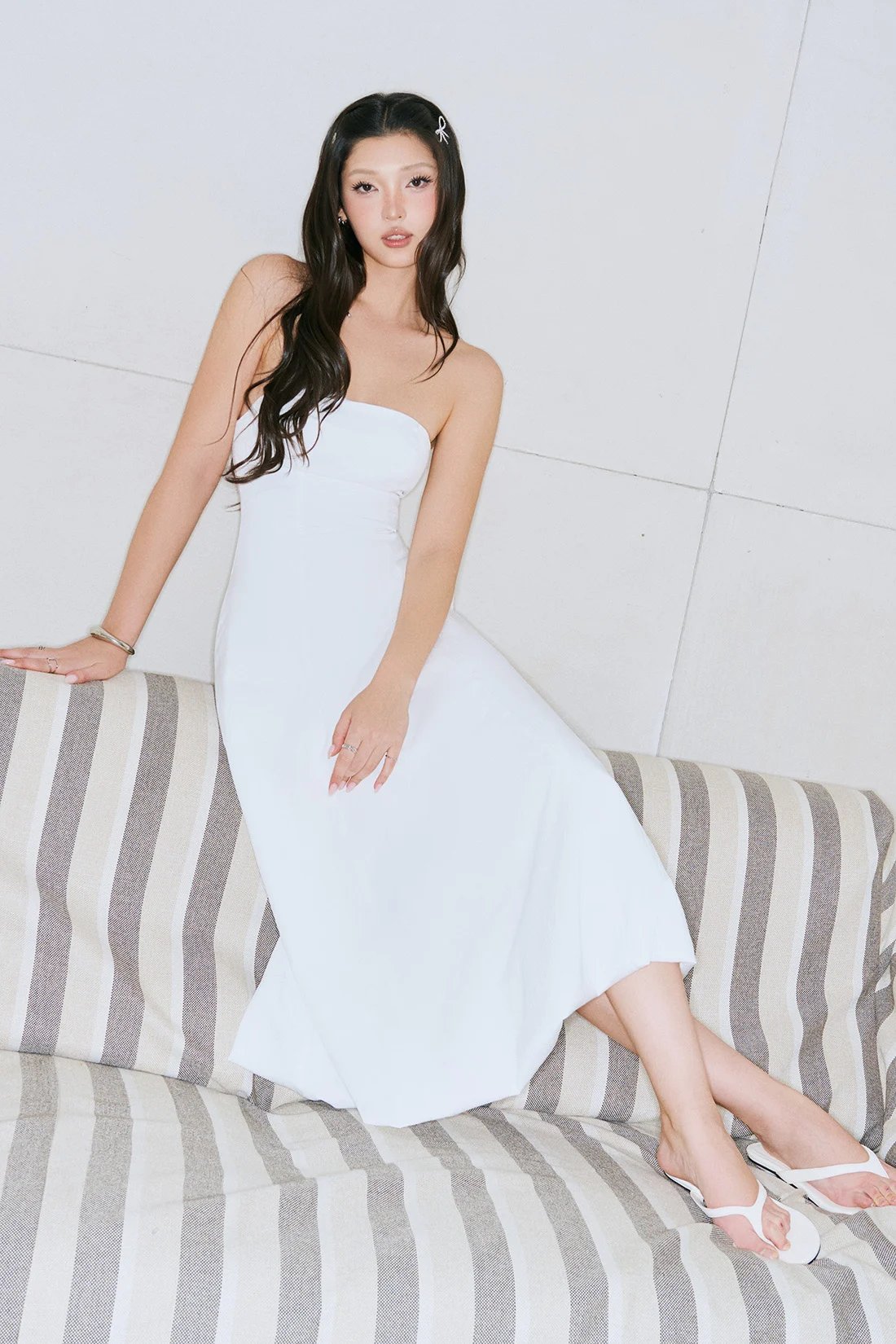 DOTTIE Strapless Bubble Hem Midi Dress D0723