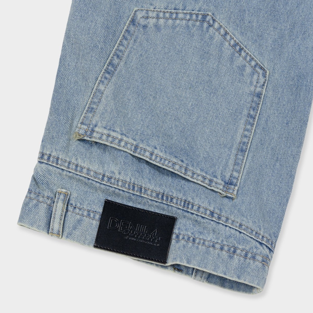 OUTERITY 高腰洗水牛仔褲 Unisex
