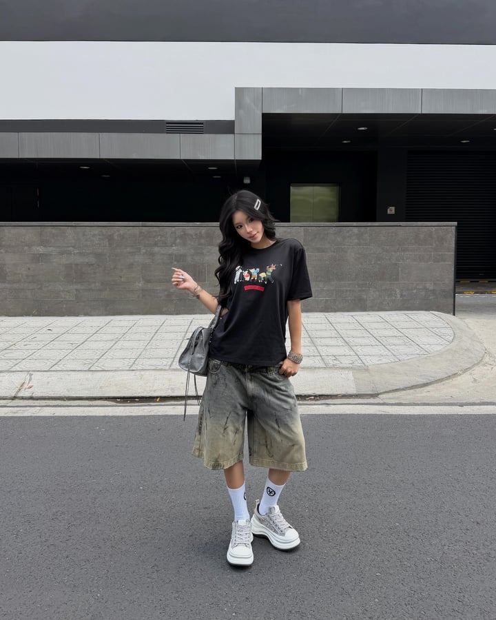DIRTYCOINS Dico Puppies Golf Club Regular 版 T-shirt