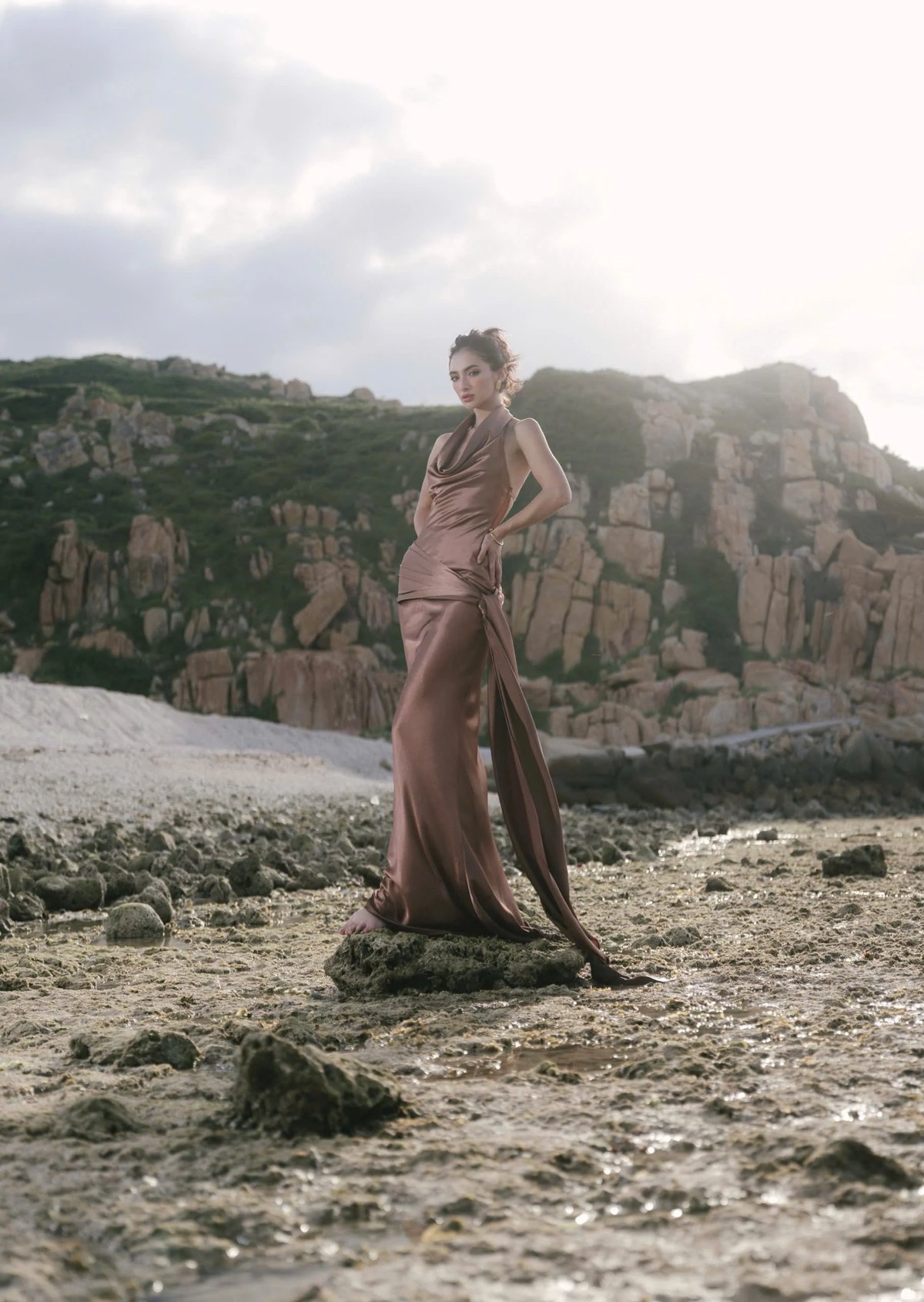 KISSERINE ODETTE Satin Cowl Neck Maxi Dress