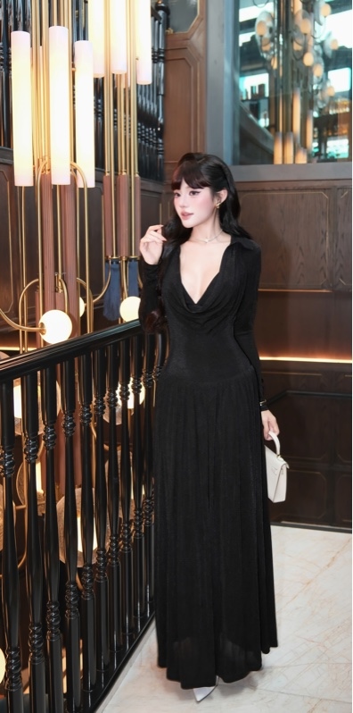 THAOBIBI Collar Shirt Style Maxi Dress with Bra