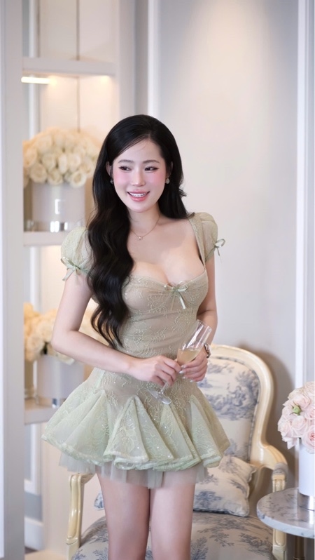 THAOBIBI 蕾絲蝴蝶結蓬蓬裙