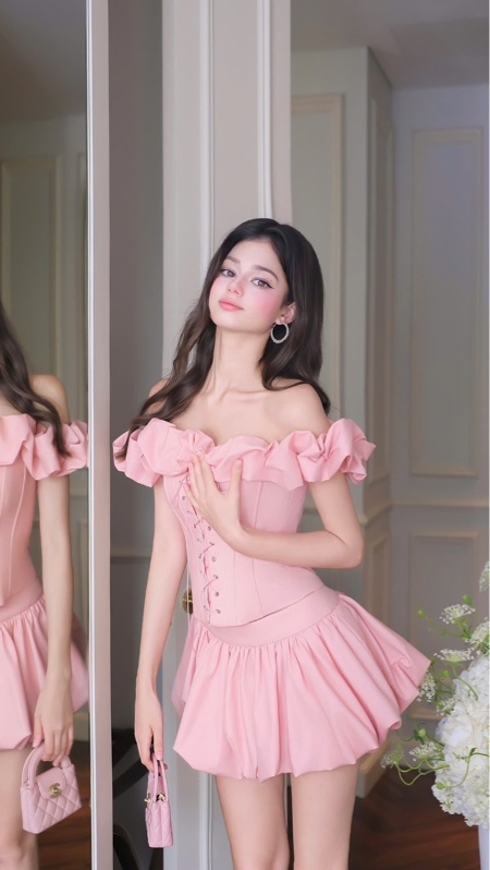 THAOBIBI Off-shoulder Lace-up Top and Ruffle Skirt Set