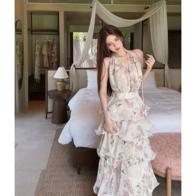 Chouchou Kaylee Floral Print Ruffle Dress