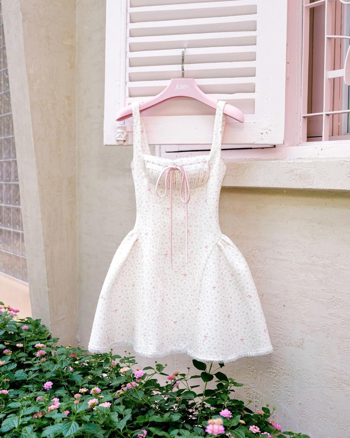JUBIN PONFIE DRESS Sweet Floral Mini Dress